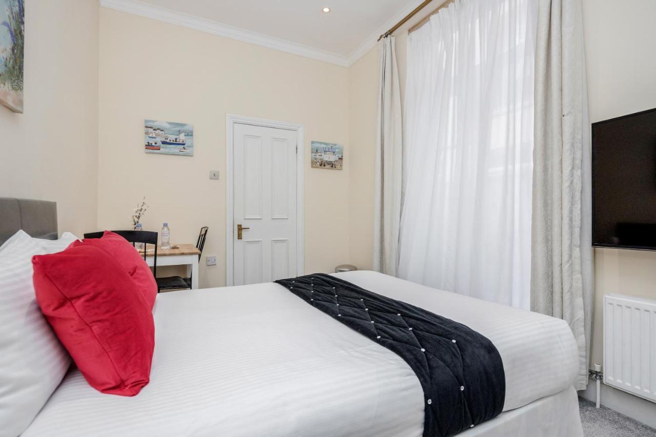 Oxford Street Homestay London Ngoại thất bức ảnh