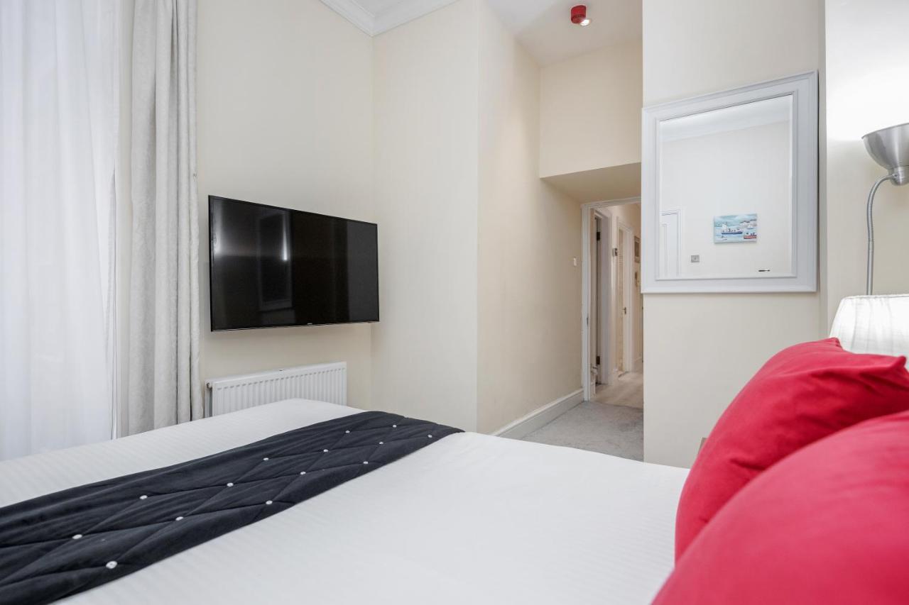 Oxford Street Homestay London Ngoại thất bức ảnh