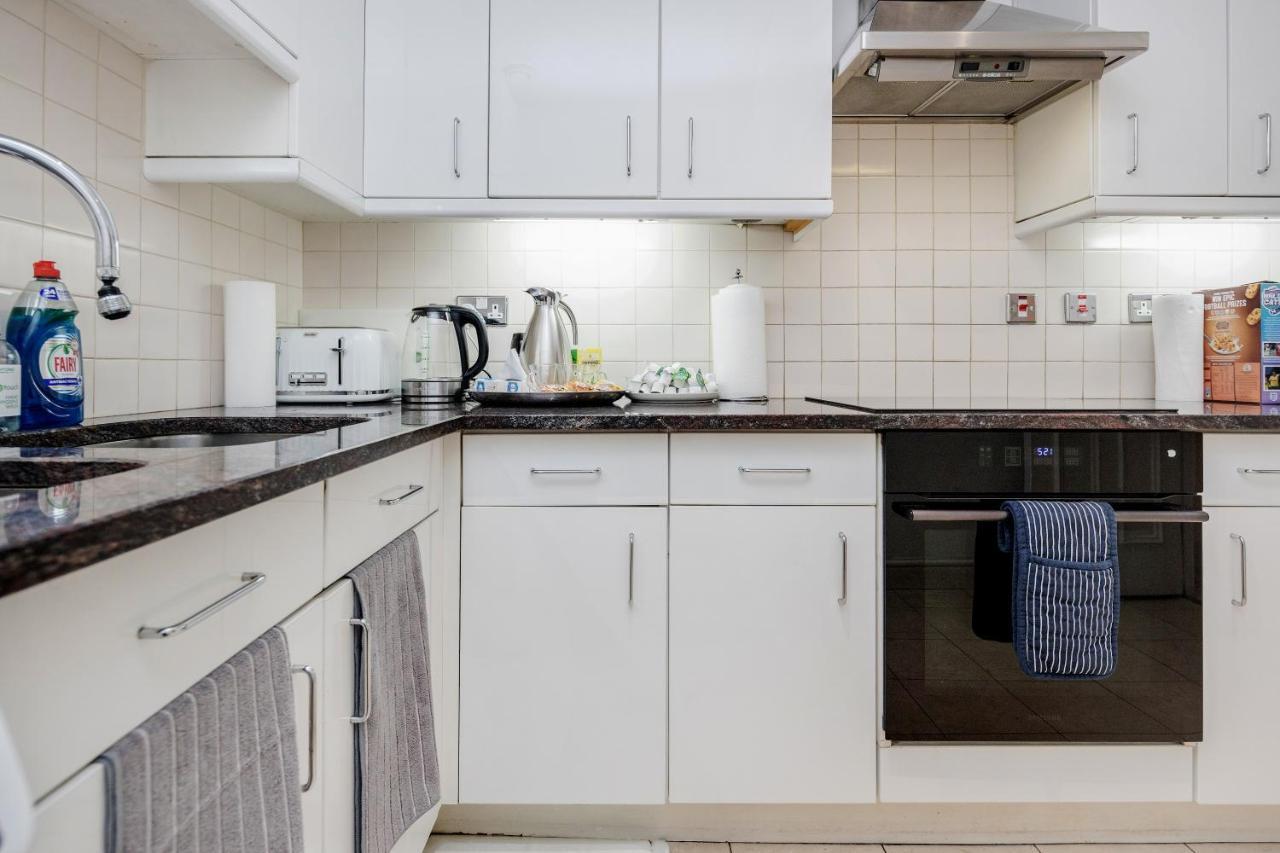 Oxford Street Homestay London Ngoại thất bức ảnh
