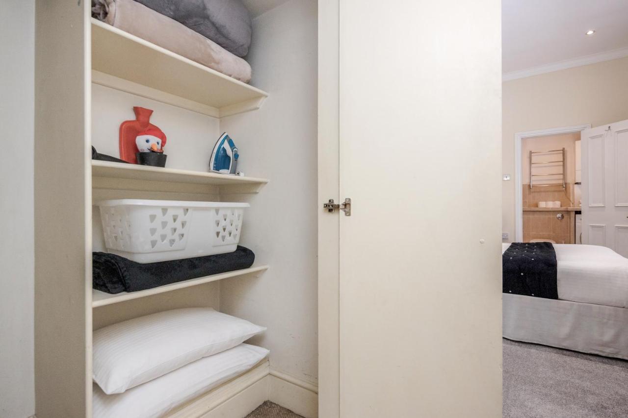 Oxford Street Homestay London Ngoại thất bức ảnh