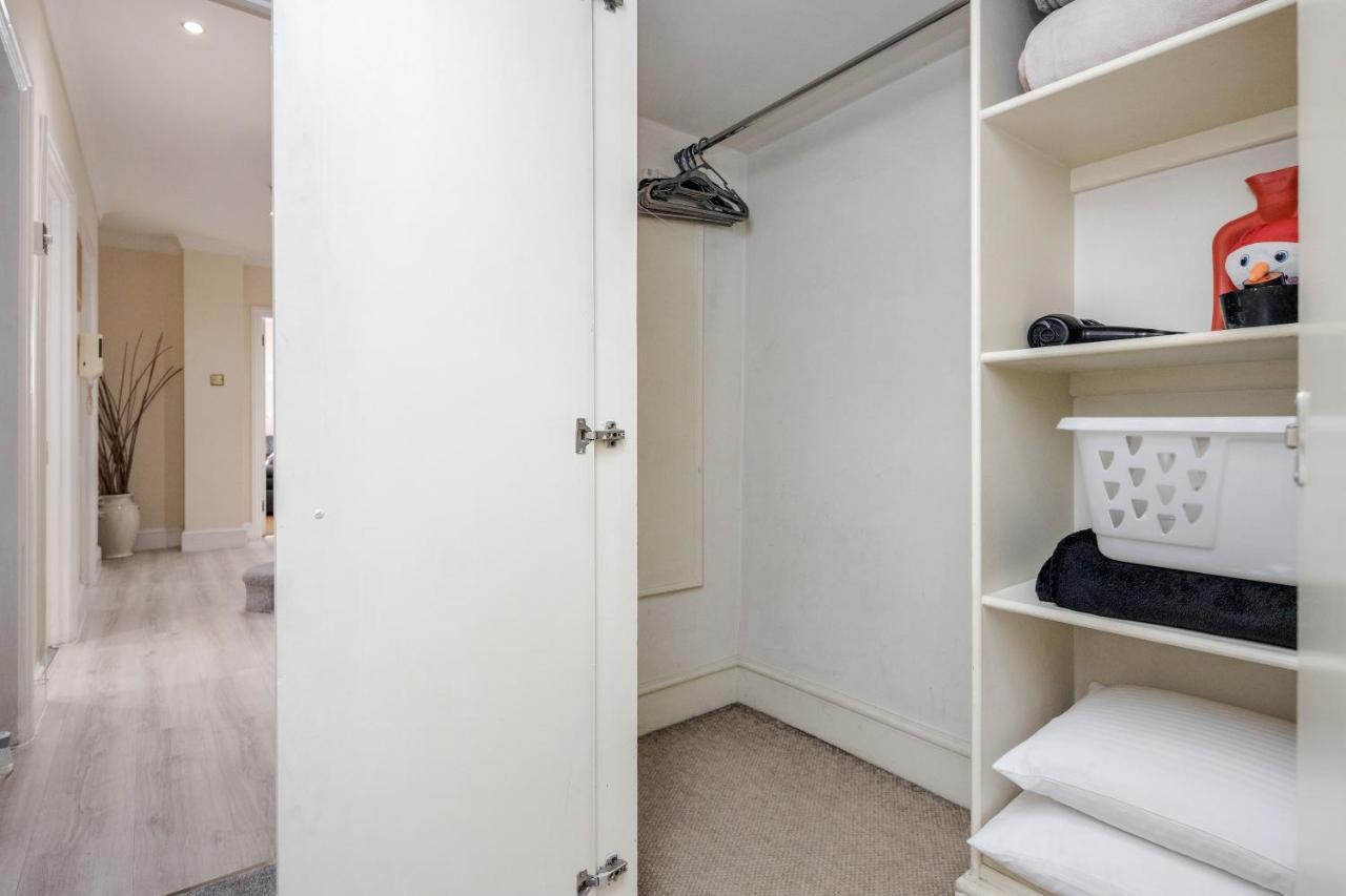 Oxford Street Homestay London Ngoại thất bức ảnh