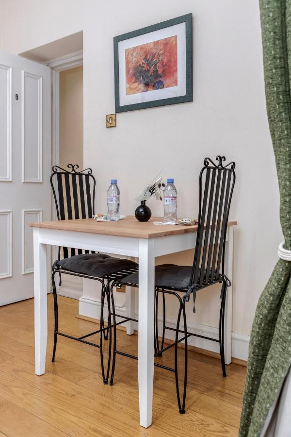 Oxford Street Homestay London Ngoại thất bức ảnh